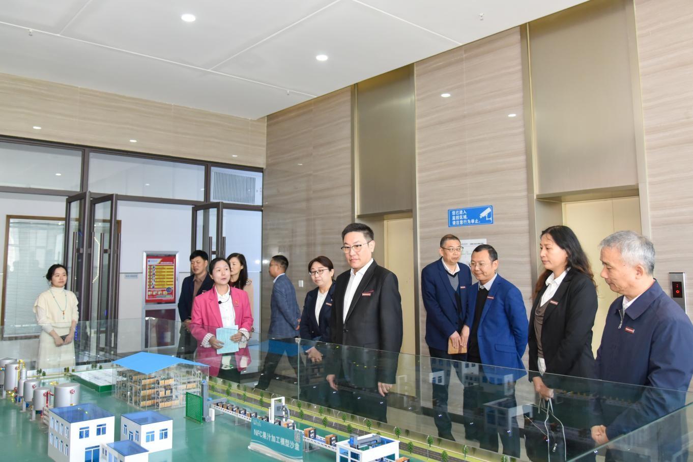 校党委书记厉励到食品工程学院调研指导工作
