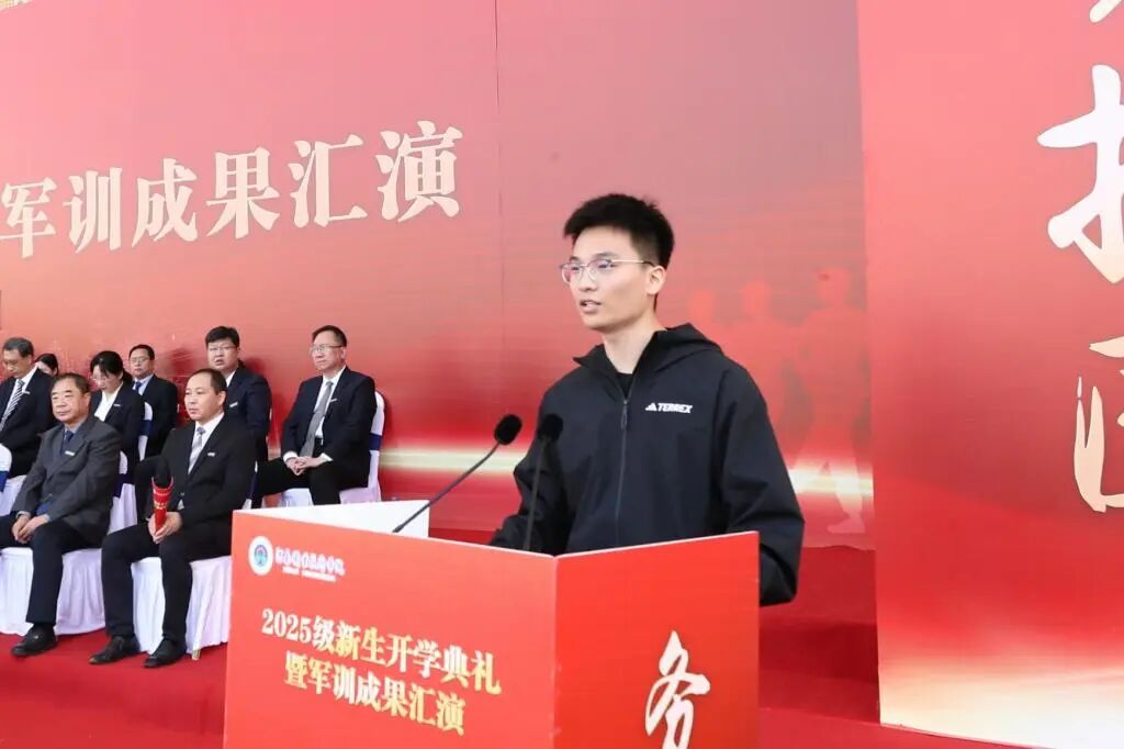 【校友故事】夏中兵：从“职校生”到“博士”，他用七年践行“报国志”